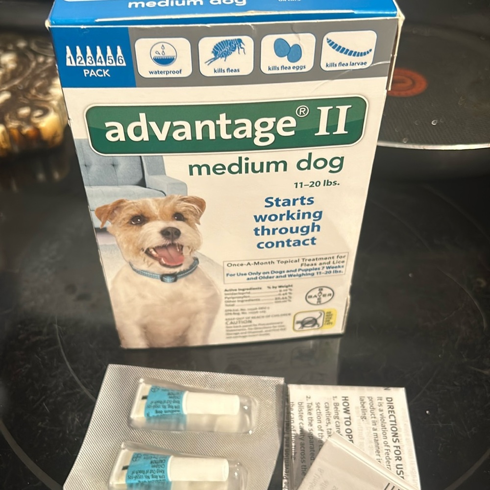 Advantage 11 medium dog 11-20 lbs. 8 doses. New.